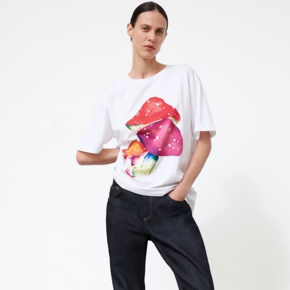 Zara printed mushrooms 🍄 t-shirt